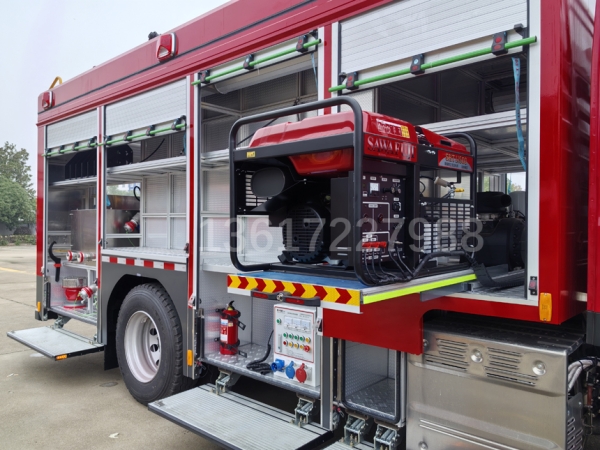 德國(guó)曼恩壓縮空氣泡沫消防車